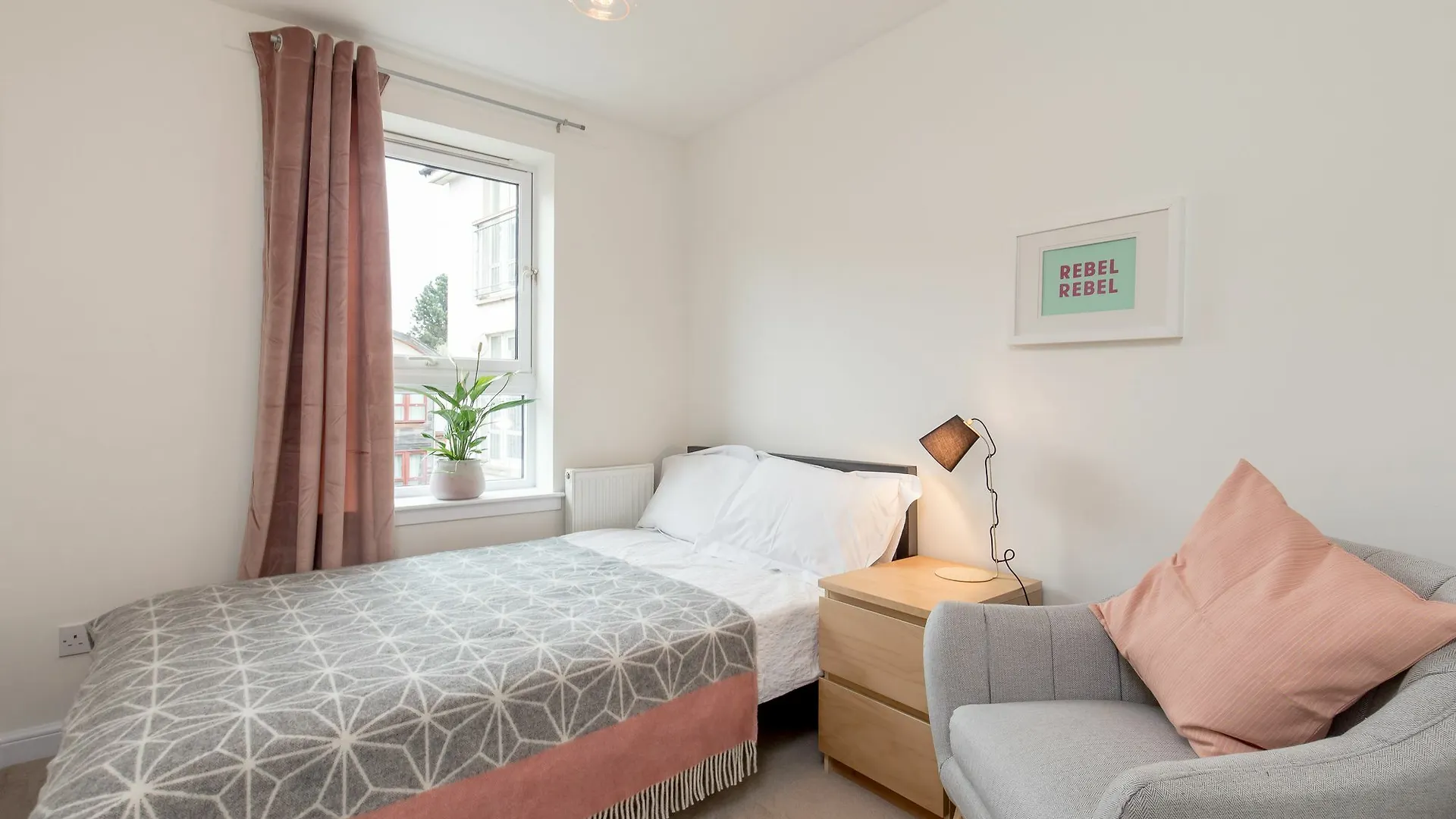 Dreamhouse Apartments Edinburgh Haymarket